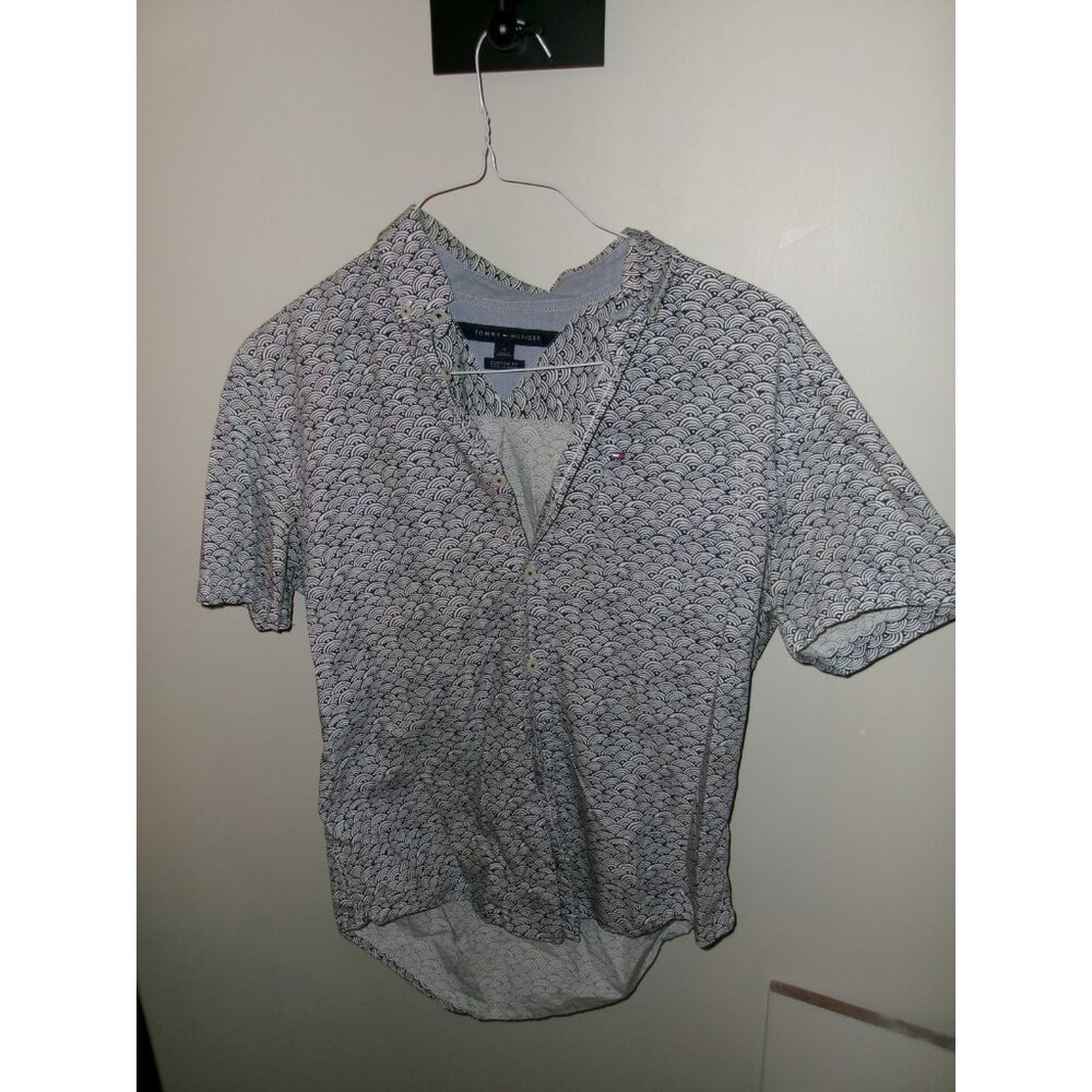 Tommy Hilfiger Custom Fit Button Down Shirt Blue White Pattern Size M